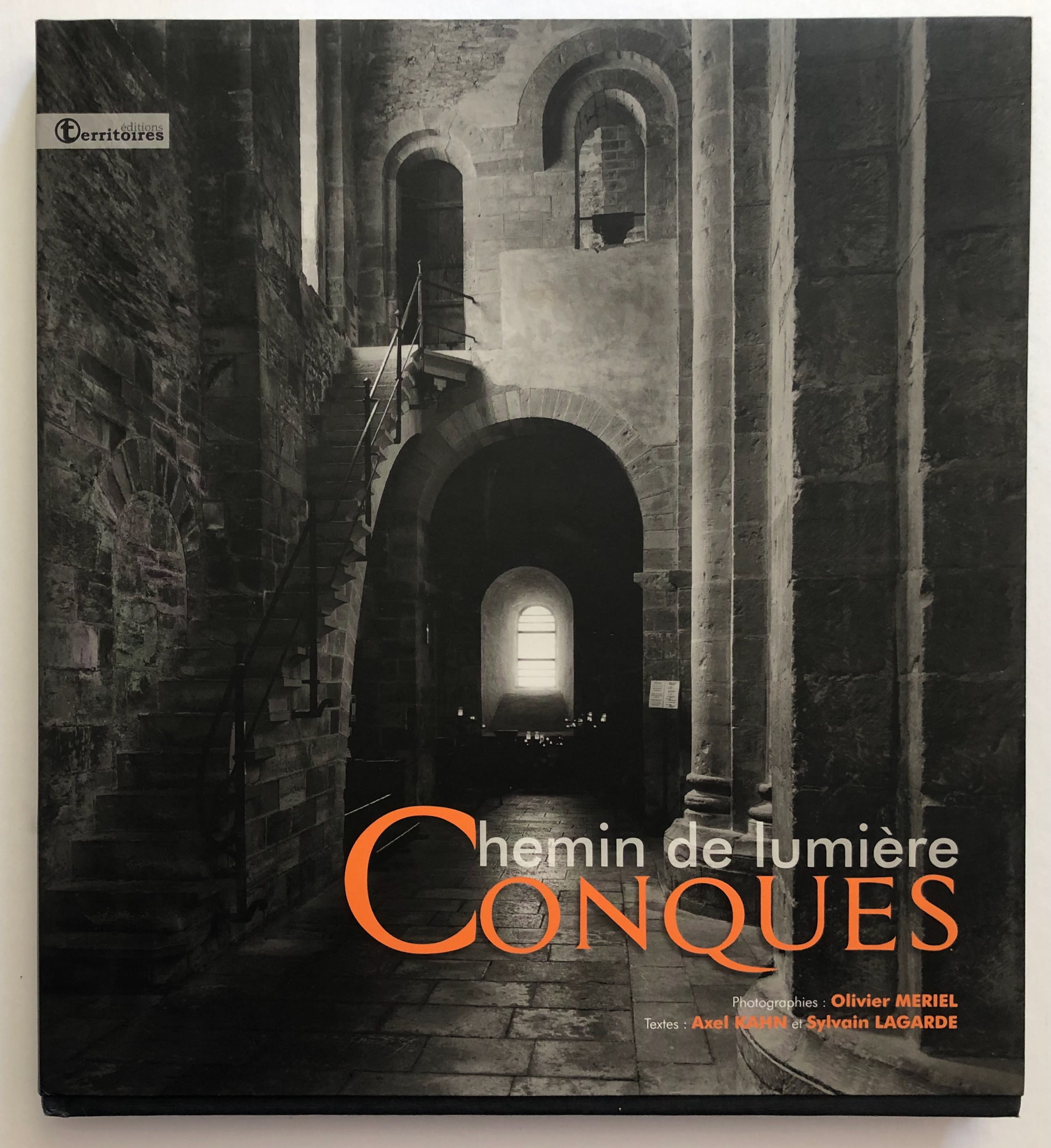 Couverture — Conques - Chemins de lumière
